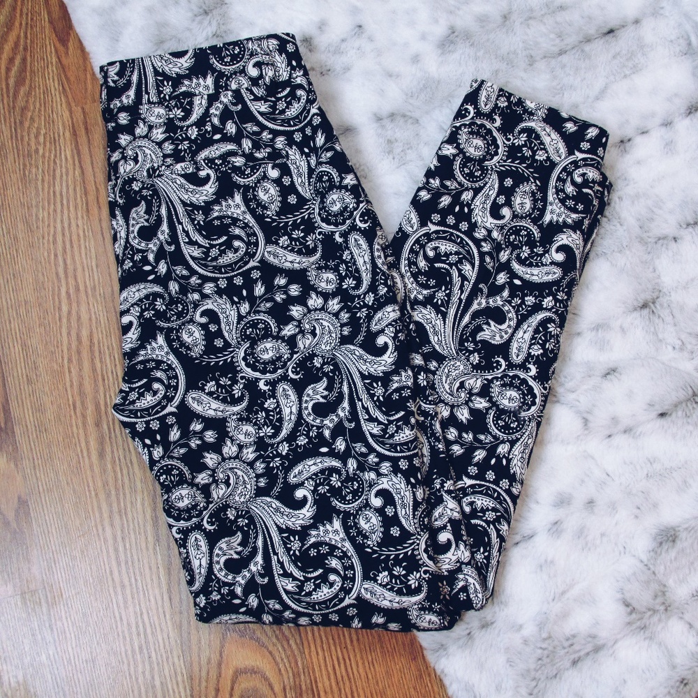 Paisley Express Columnist Pants
